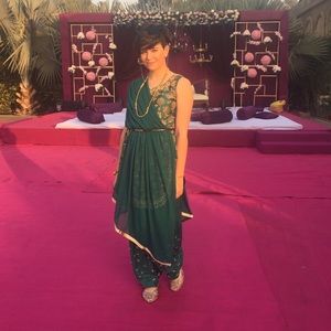 💚Gorgeous salwar kameez. Three piece suit✨